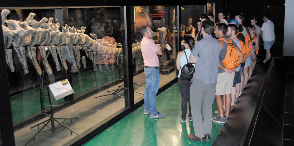 FOTO DE ARCHIVO Curso universidad verano paleontologia
