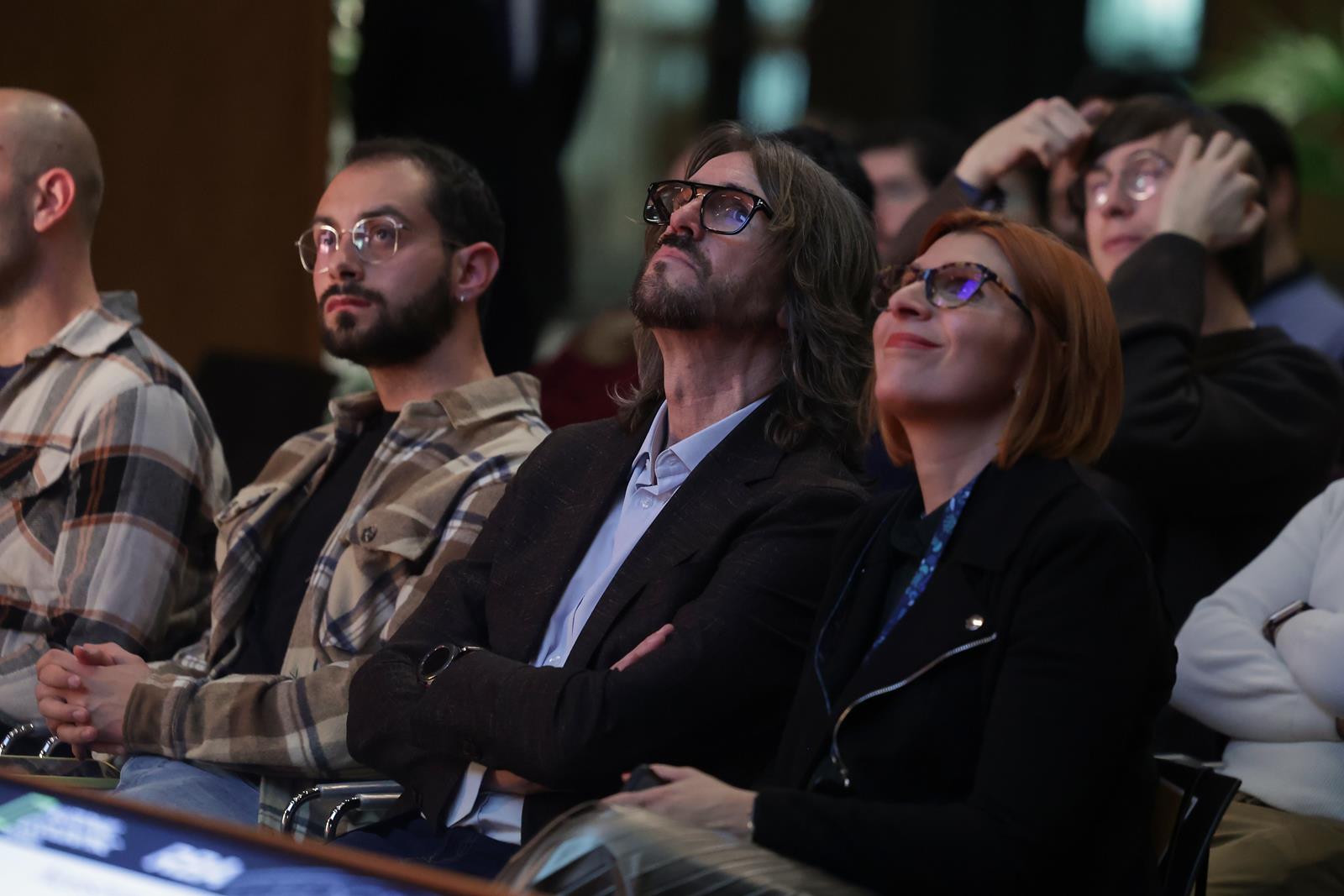 AL El pasado nunca estuvo tan presente 0532 Copy